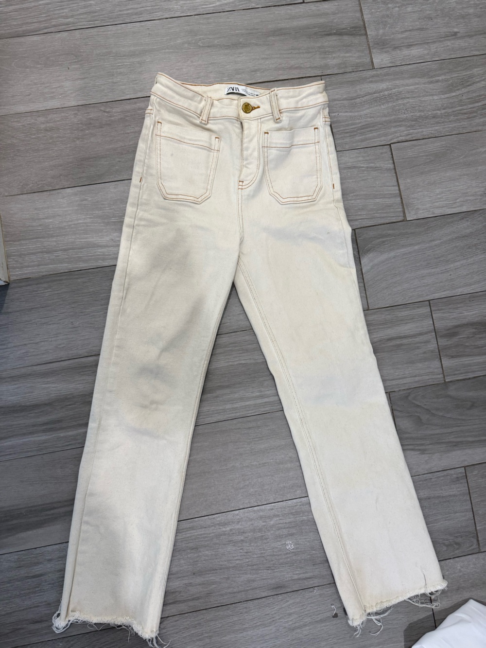Zara Men's Skinny Jeans in Off-White